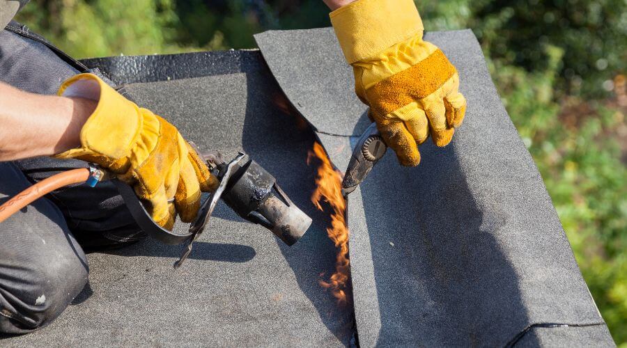 Expert flood damage restoration services in Marble Hill, MO